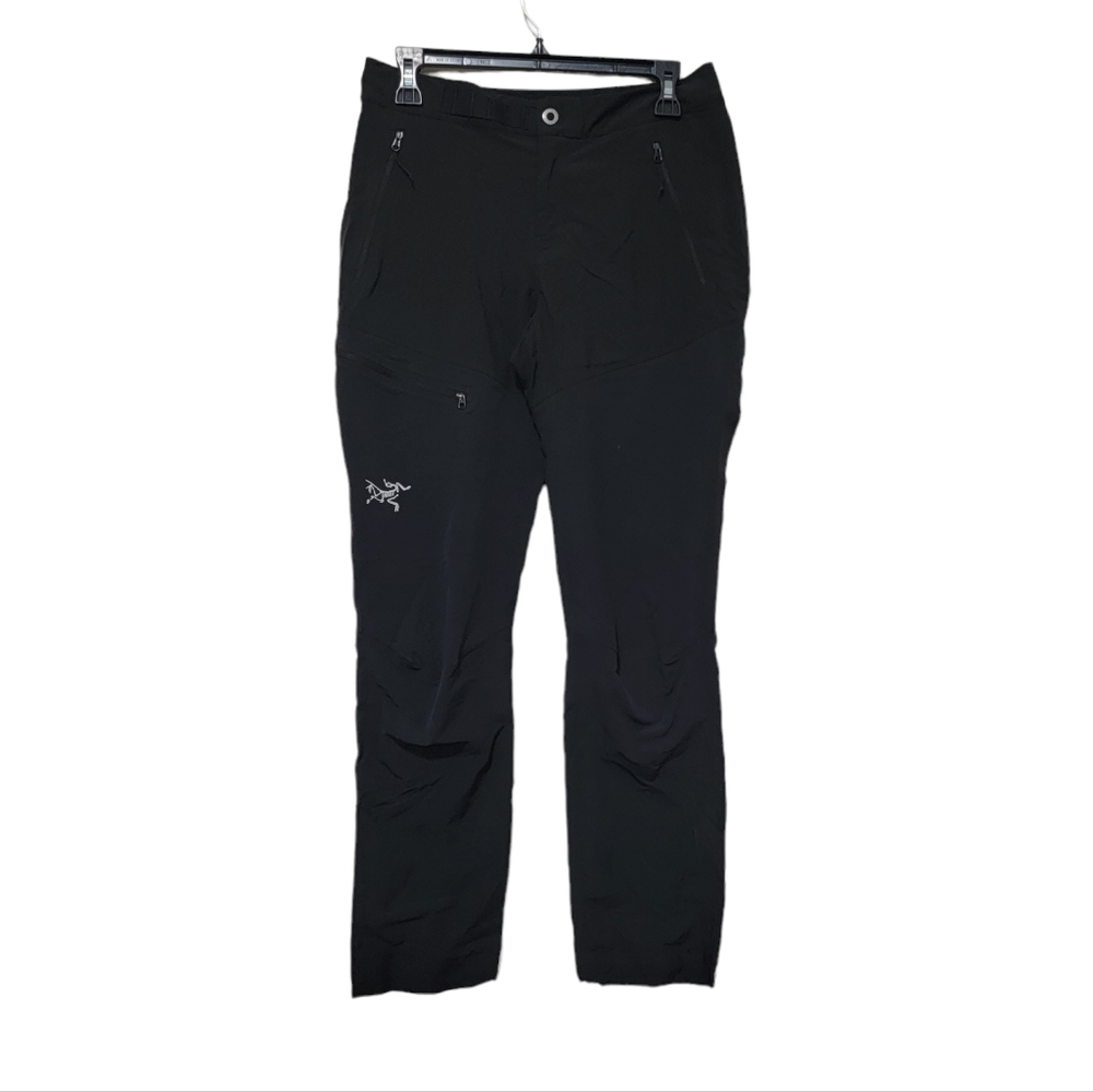 Arc'teryx Women's Nylon Outdoor Hiking Pants in Black Women's Size 4
